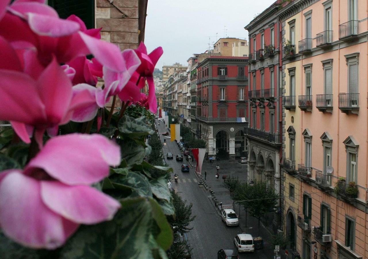 ホテル Bed Boutique Napoli Colors エクステリア 写真