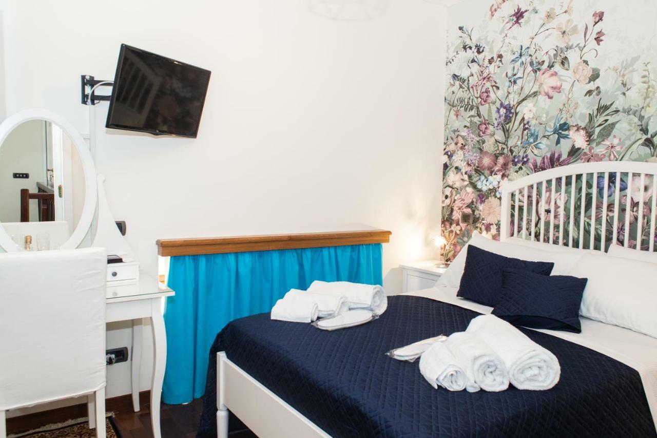 ホテル Bed Boutique Napoli Colors エクステリア 写真